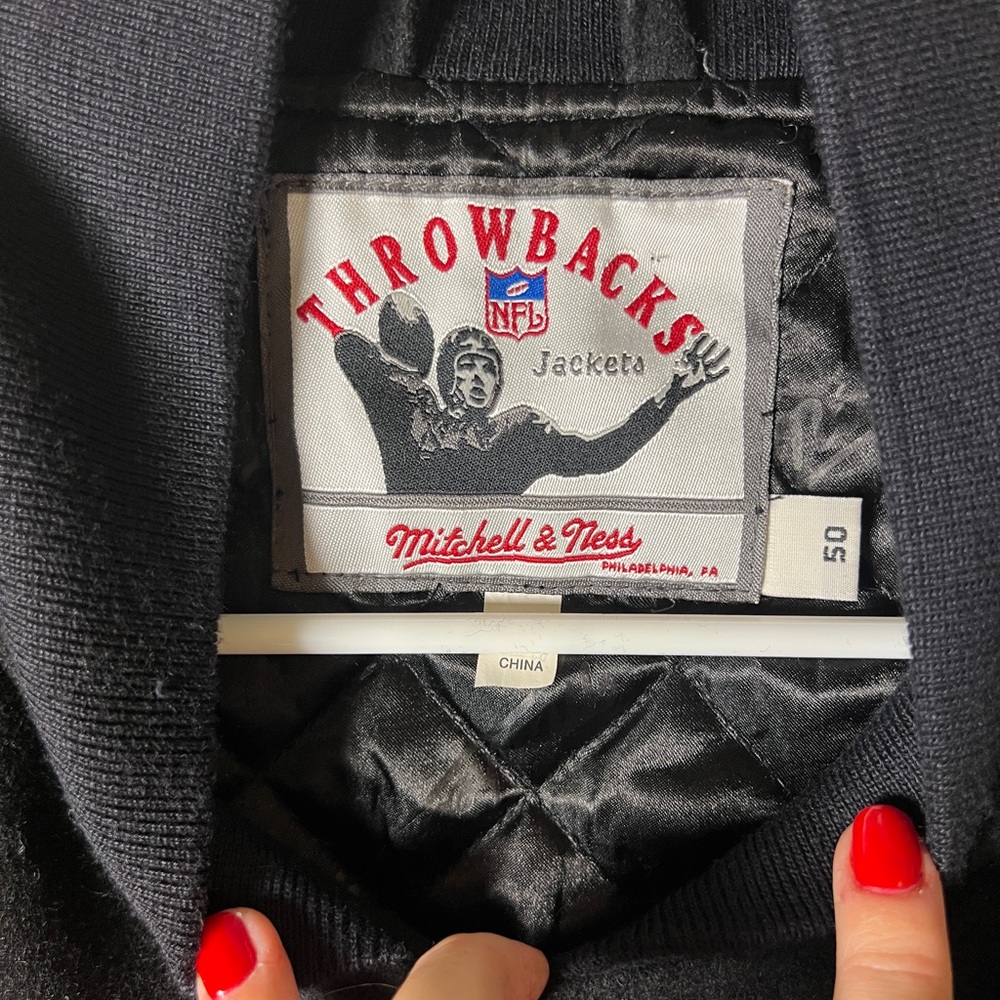 Vintage Retro NFL Atlanta Falcons Jacket, Mitchell & Ness Throwbacks, 2004 - Picture 9 of 10